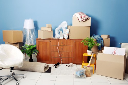 Free quote planning for a downsizing or end-of-tenancy storage job