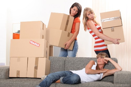 Professional business storage facility supporting company growth in Belsizepark